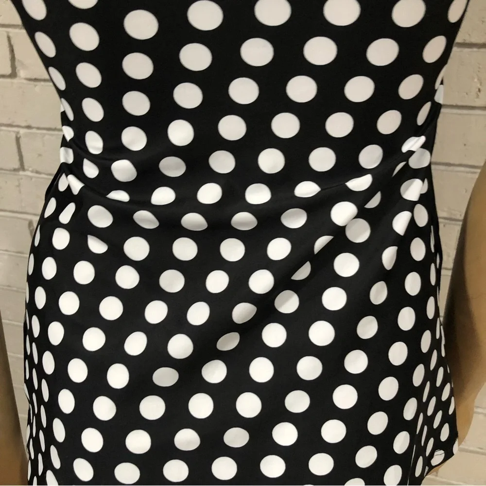 Polka Dot Women’s Sleeveless‎ Swim Top